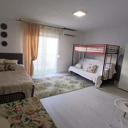 Grande Estudio La Sal Torrevieja Exteriér fotografie
